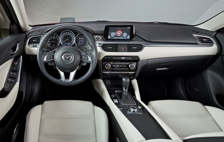 2015_mazda6_interior_36_screen