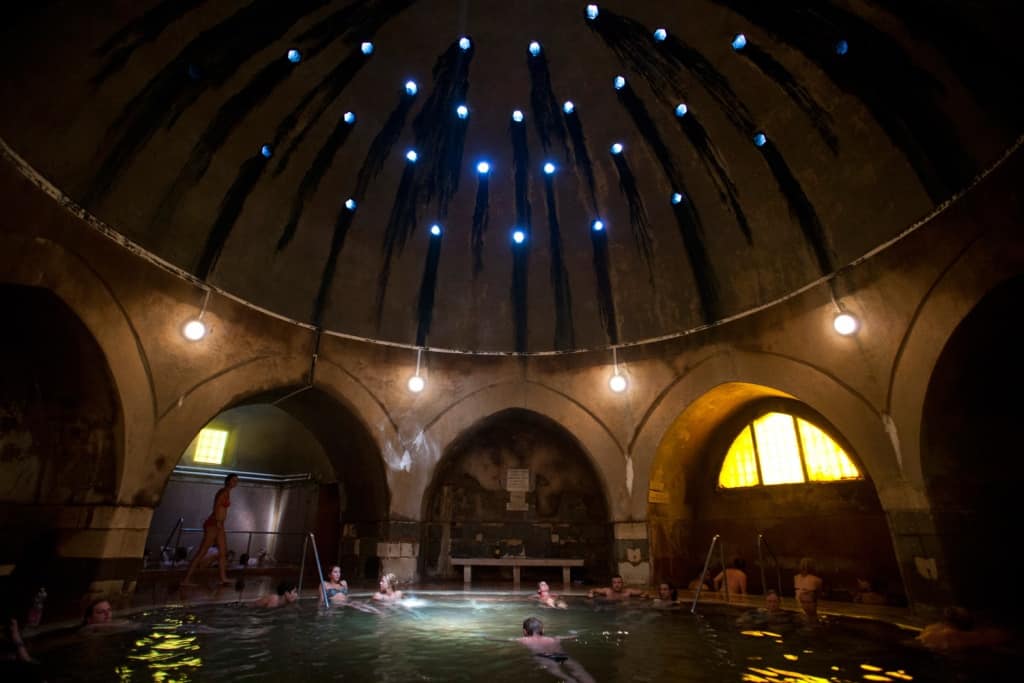 Thermal-Baths-in-Budapest-_-Kiraly-Bath