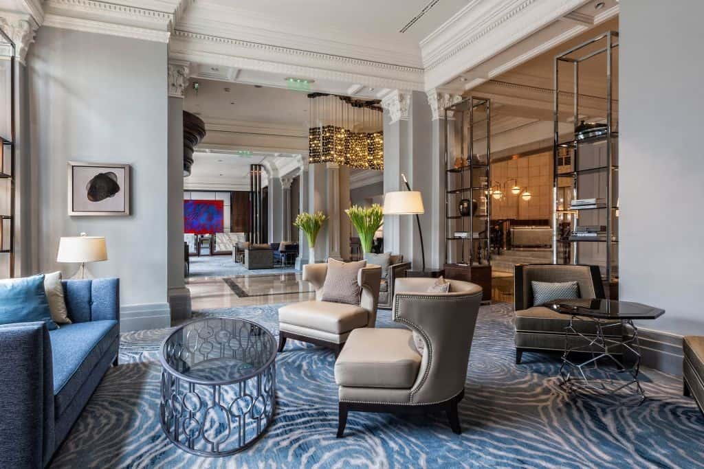 theritzcarltonbudapest_lobby_recepcio