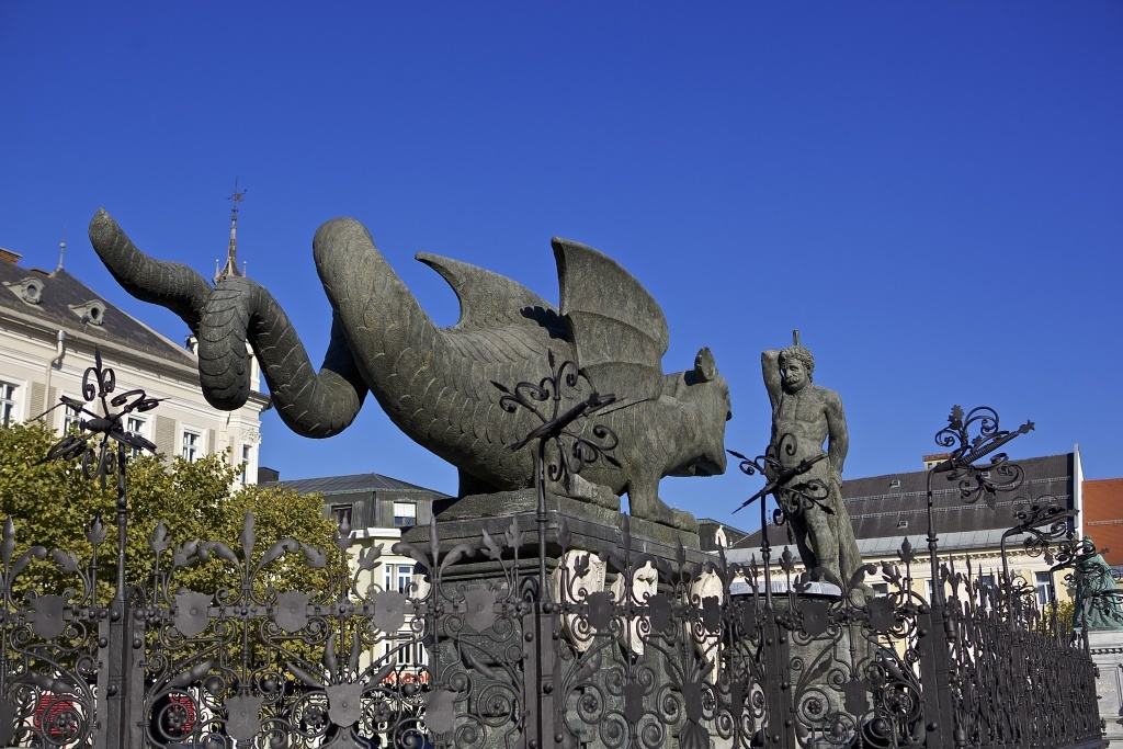 A Lindwurm és Herkules