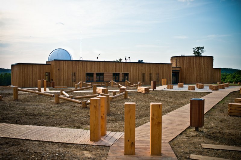 Kültéri távcső terek - zselicicsillagpark.hu