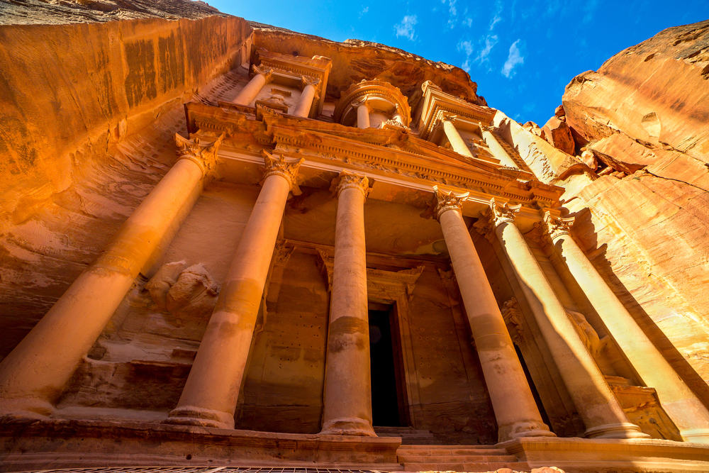 shutterstock_443665528