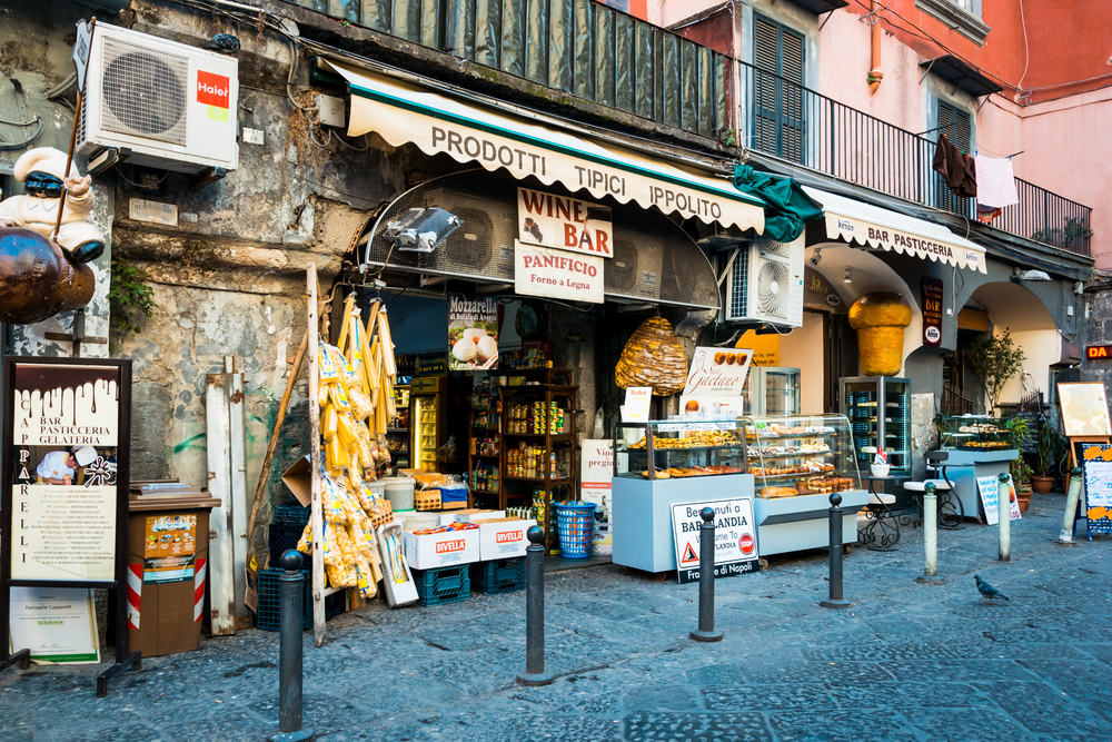 Az óvárosban - ilolab / Shutterstock.com